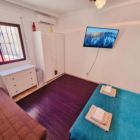 Newly Decorated Close To